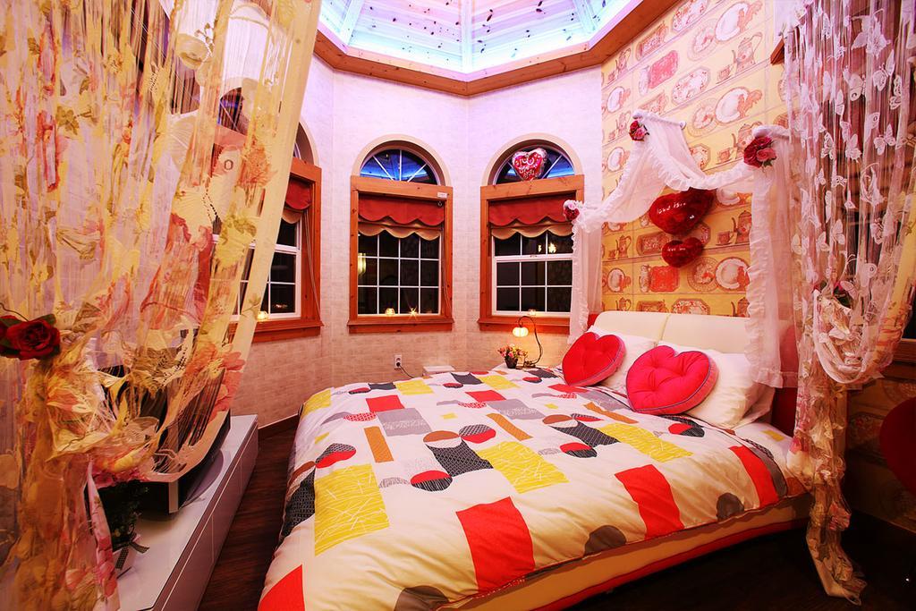 Muju Iris Pension Exterior photo